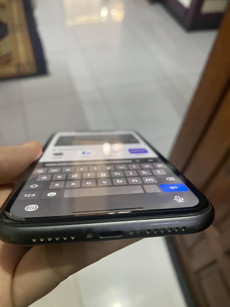 Apple iPhone 11 2