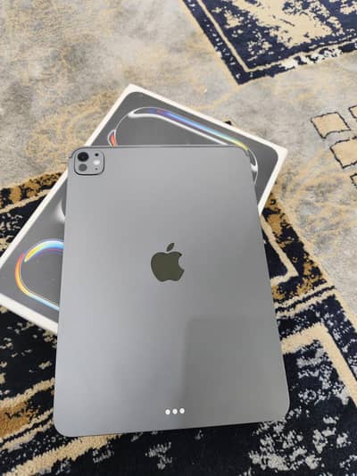 Apple iPad Pro 11-inch (M5), 256GB