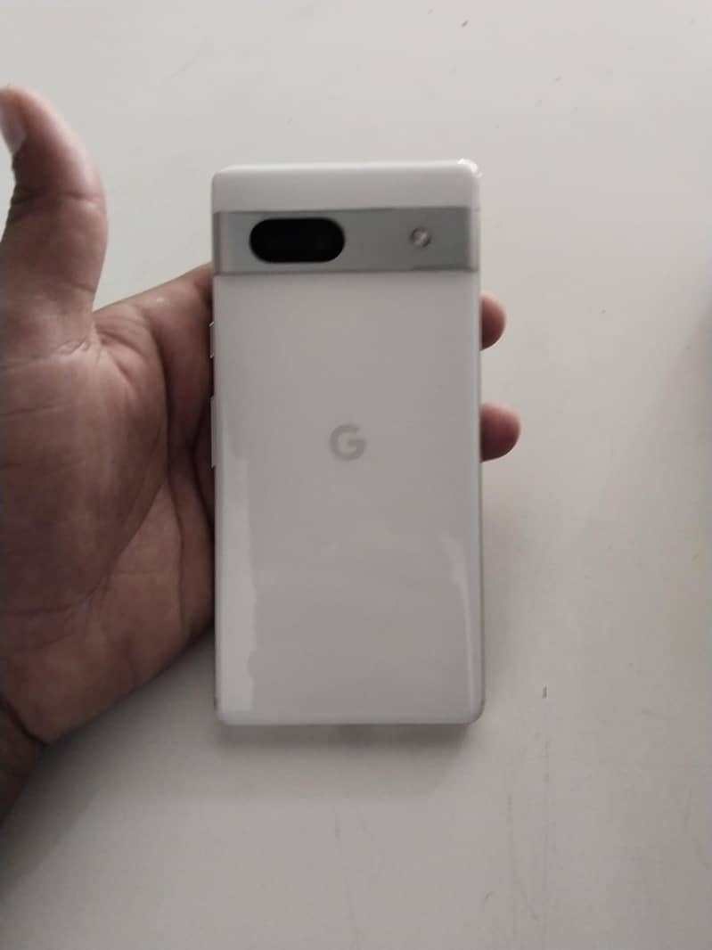 Google Pixel 7a 4