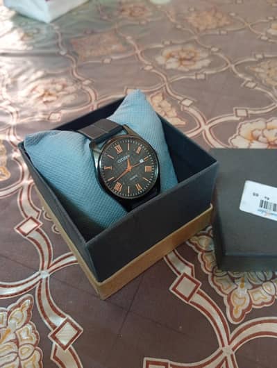 Citizen Quartz Men's Watch - Elegant Black Dial with Box (Brand New)