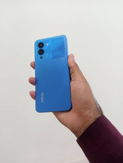 Infinix Note 12