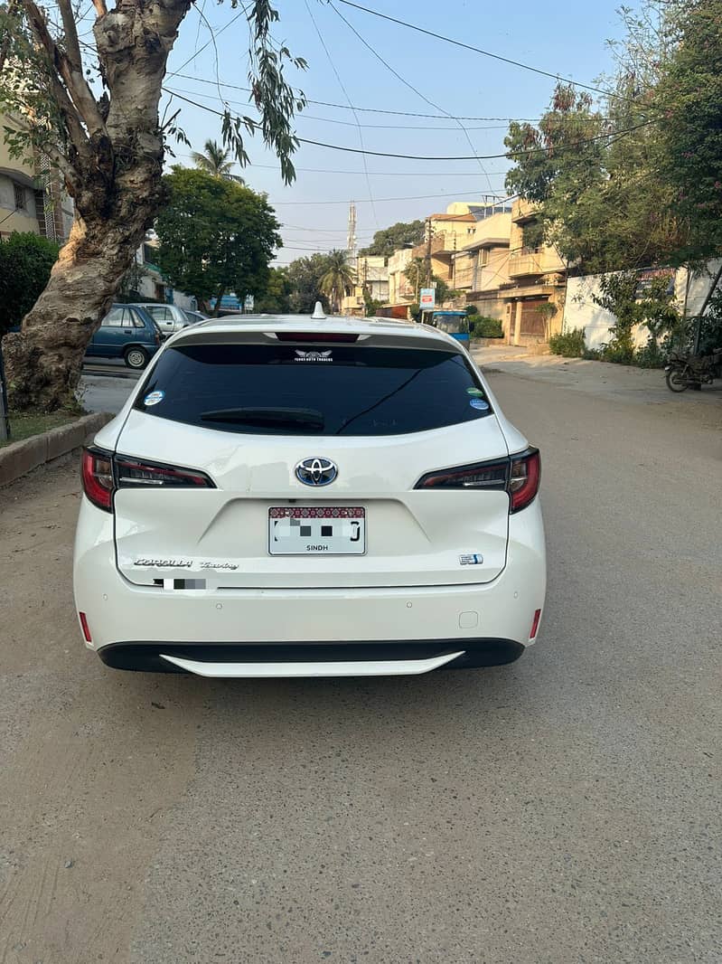 COROLLA TOURING 4