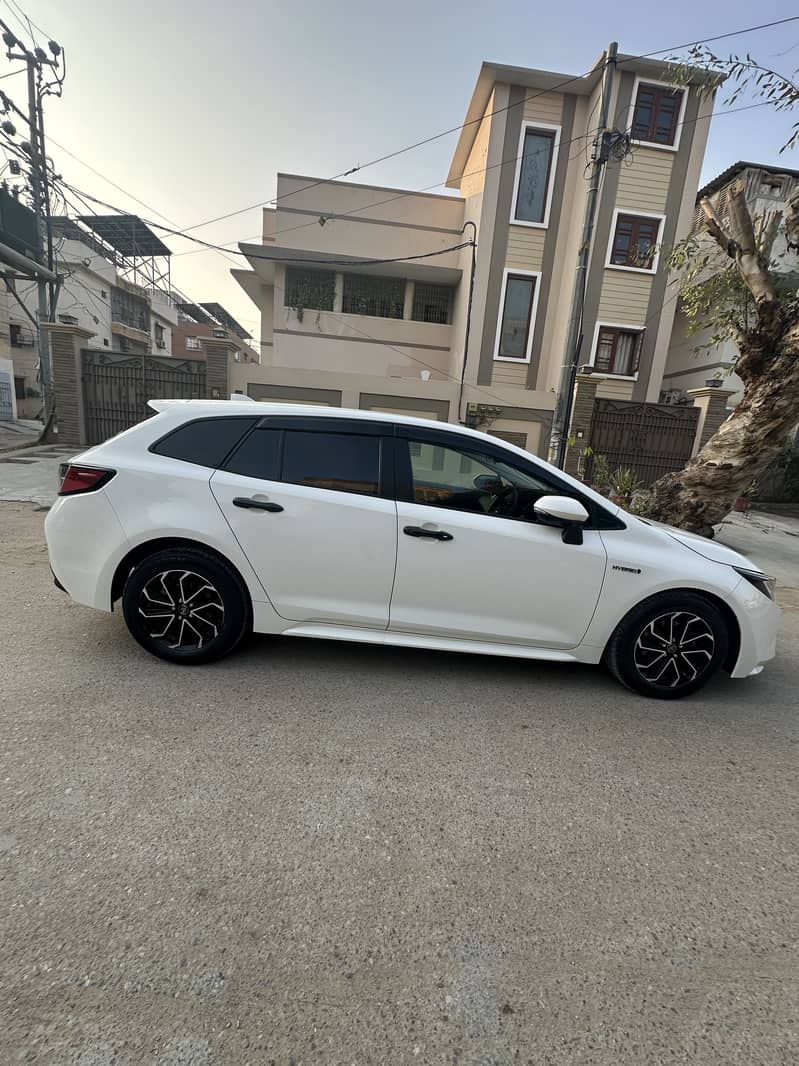 COROLLA TOURING 7