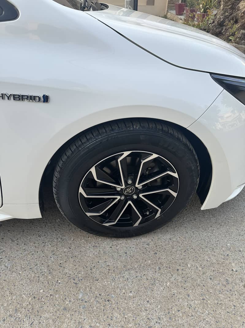 COROLLA TOURING 10