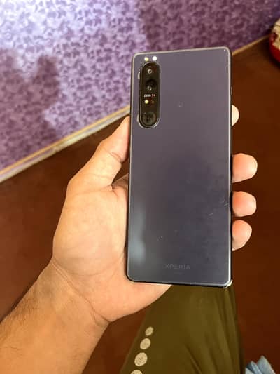 Sony 1 III