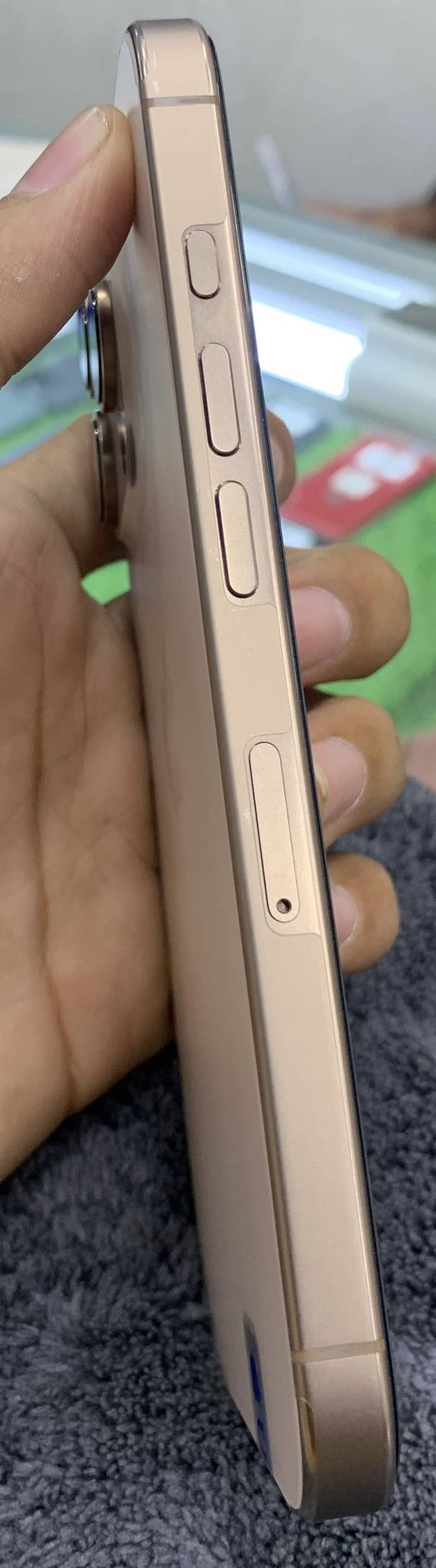 Iphone 16 pro 3