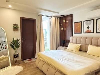 Per day/ Daily and weekly basis, One bedroom fully furnished luxury apartments available for rent Gulberg Greens Islamabad