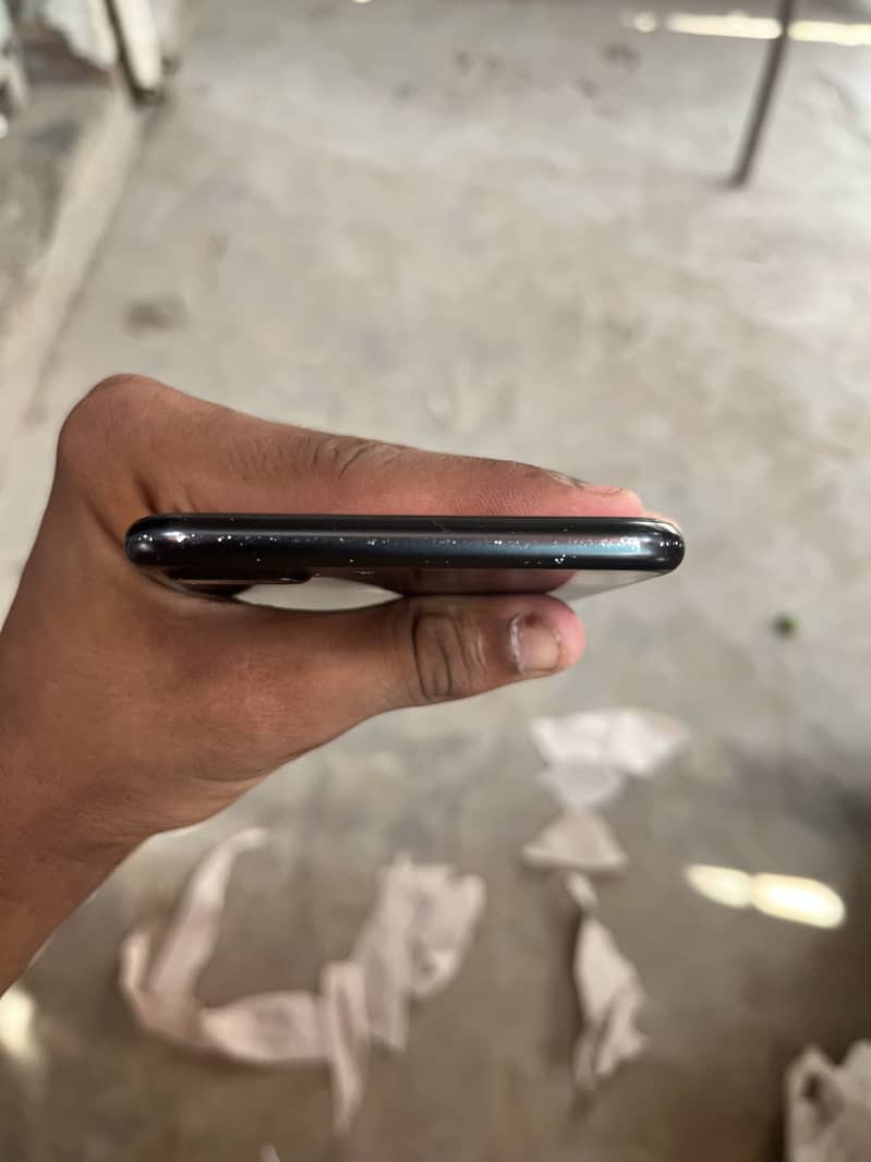 Apple iPhone 7 Plus 4