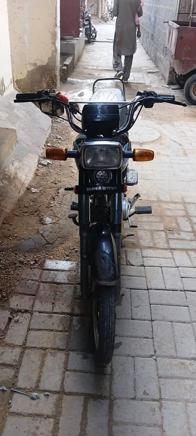 Super Star CD70