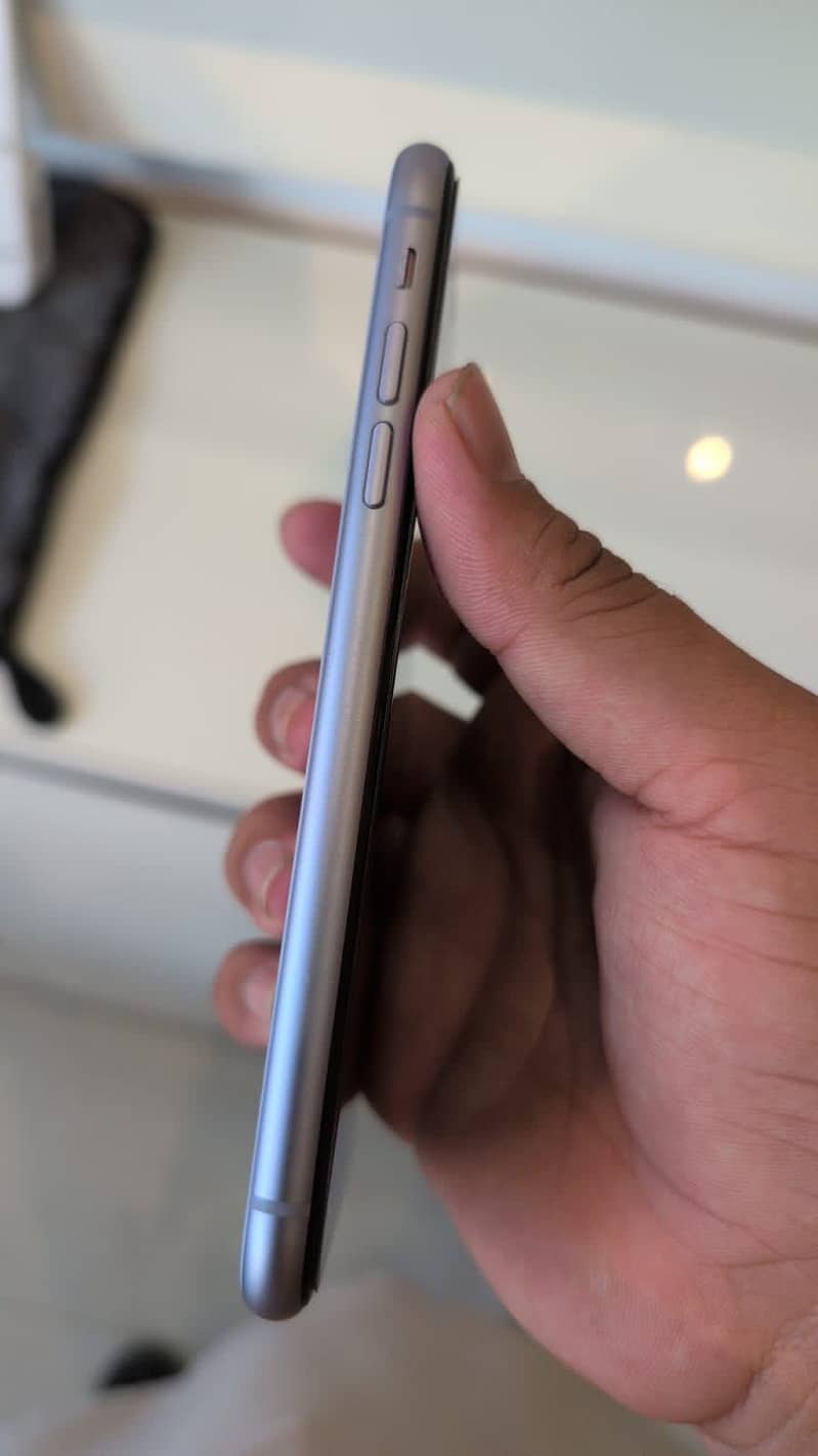 Apple iPhone 11 1