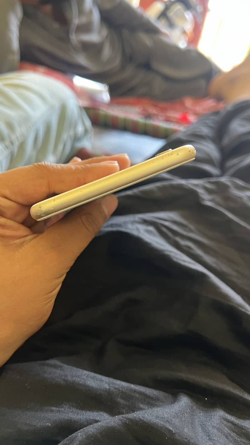 Apple iPhone 6S Plus 2