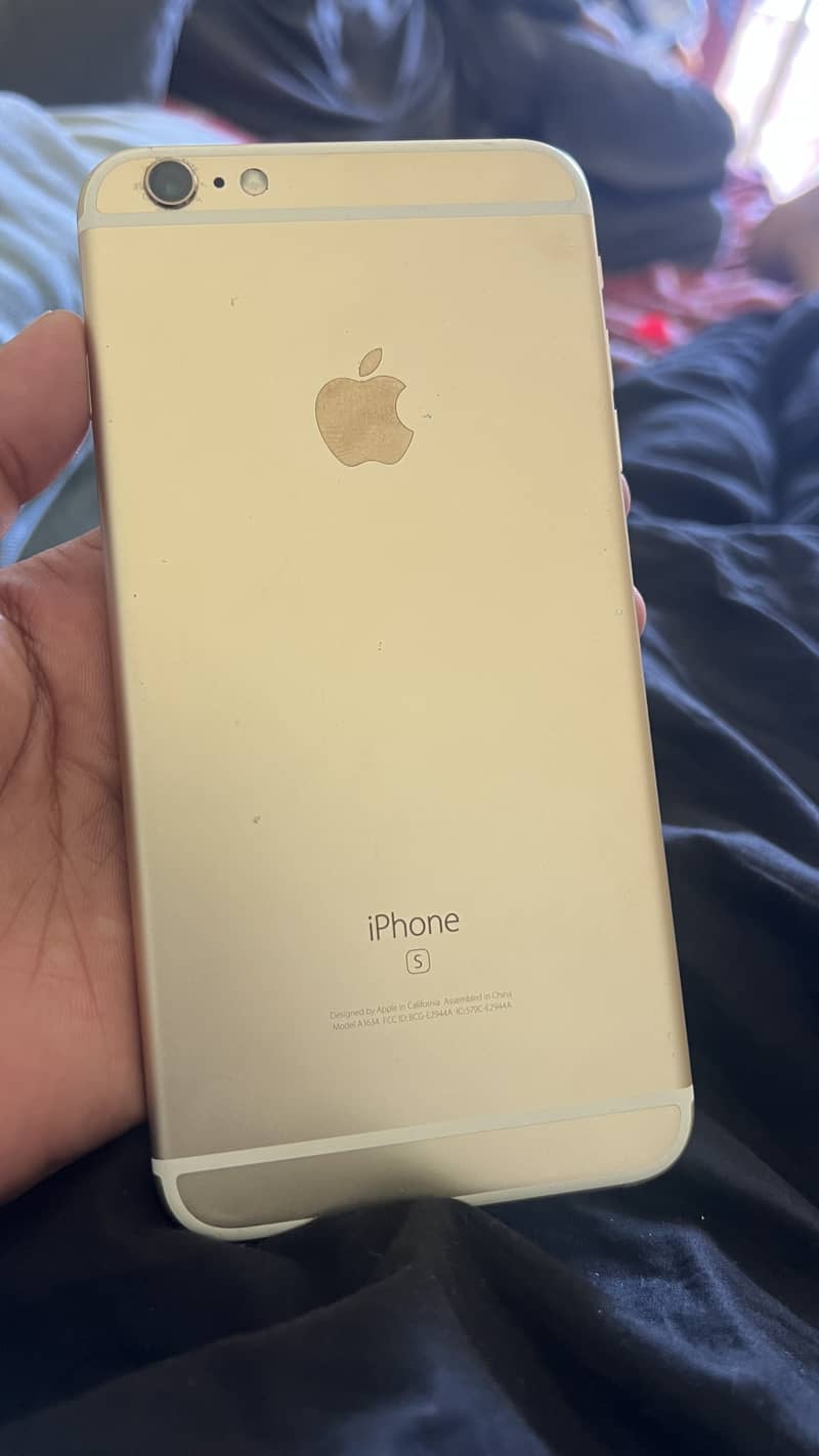 Apple iPhone 6S Plus 7
