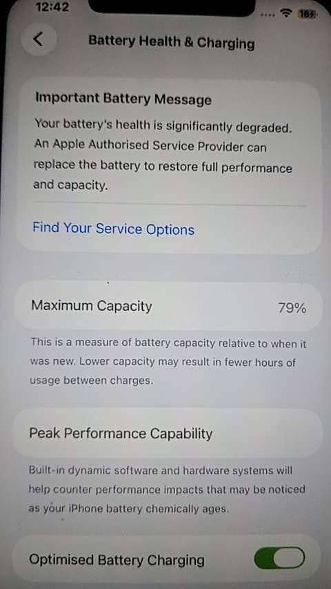iphone 11 pro max 4
