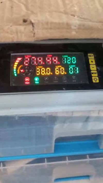 128 eggs full  automatic incubator with hatching trays 98% result