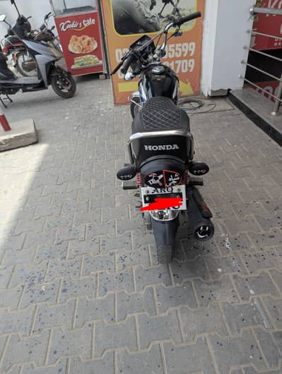 Honda 125 23 model urgent for sale