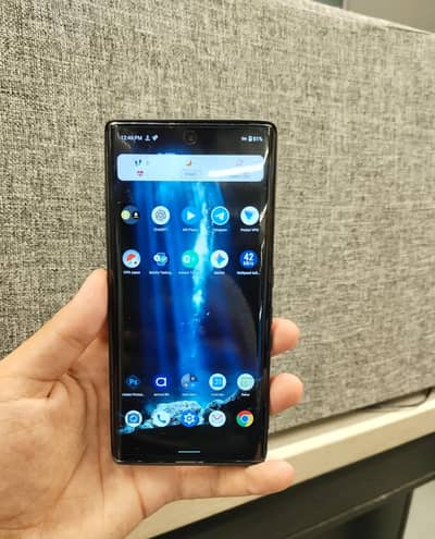 Fujitsu Arrows F52A Non-PTA 8/128 Snapdragon 765