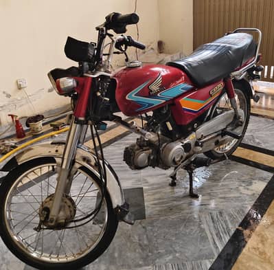 Honda cd70 2012 model lush condition. . . register 2013