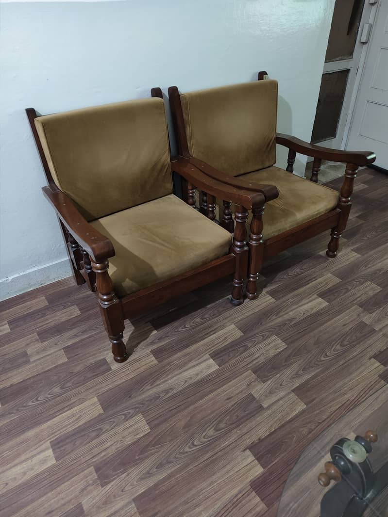 Sofa set 0