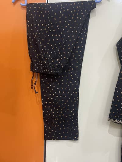 Lawn suit