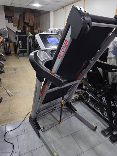 treadmills. (0303 9574023). ellapticals. home gym. gym cycles. dumbles