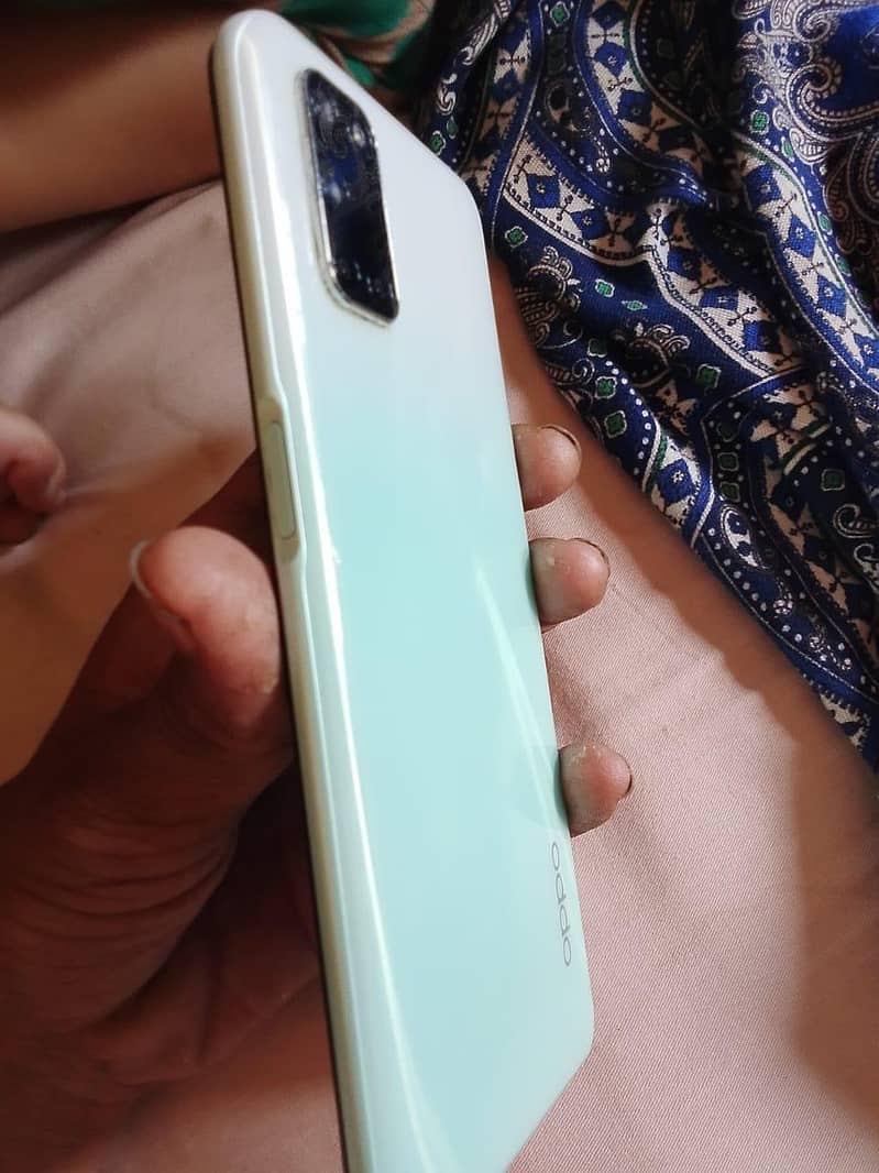 OPPO A52 1