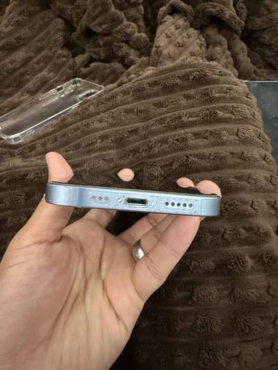 Apple iPhone 14