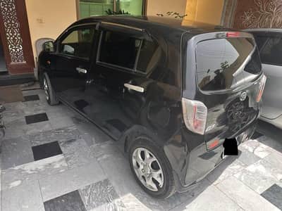 Daihatsu Mira 2012