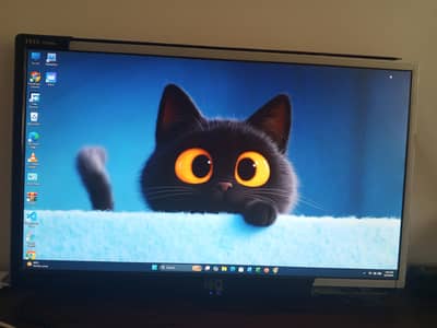 HI-Q LED Tv