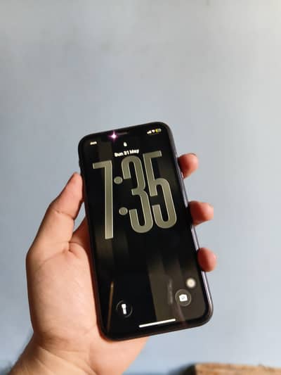Iphone 11 PTA Apr with Box