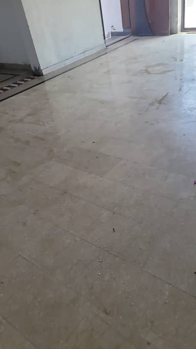 10 Marla brand New 2nd floor available for rent in Lda avenue 1 lahor