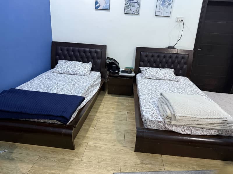 2 single beds 1