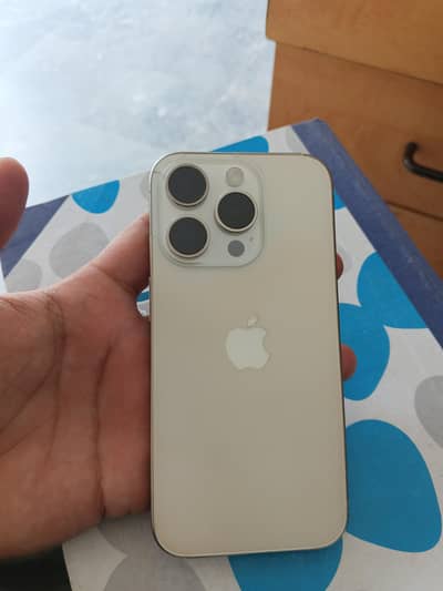 Apple iPhone 15 Pro
