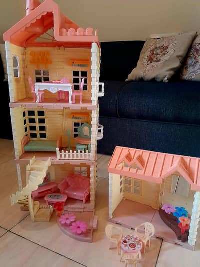 Doll house