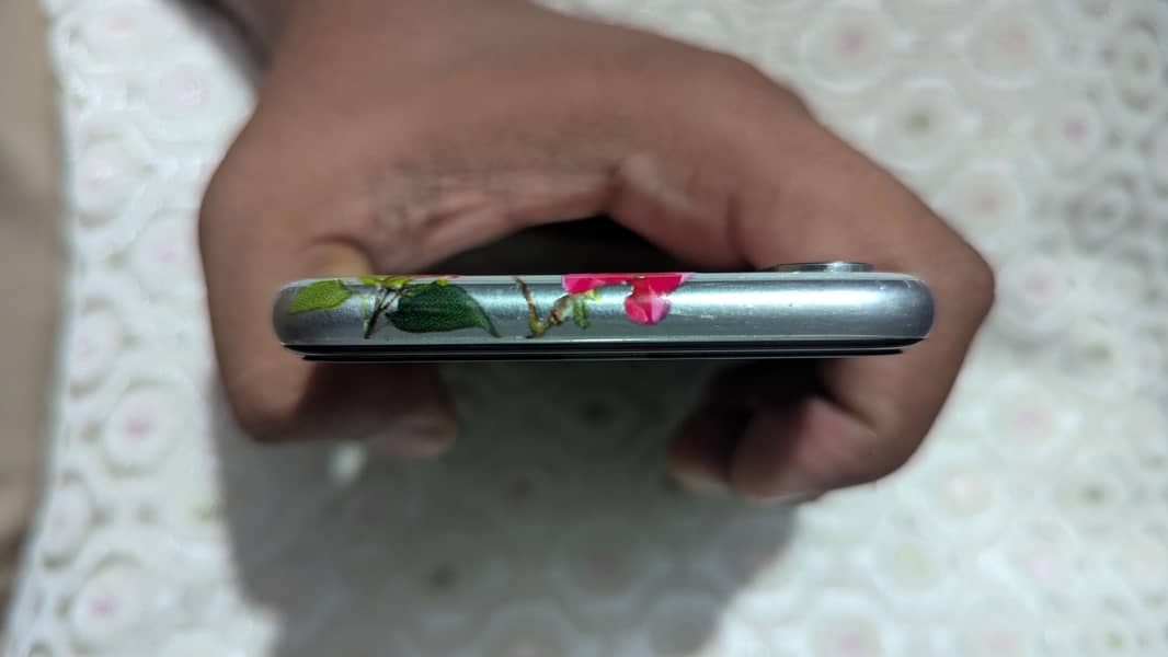Apple iPhone X 4