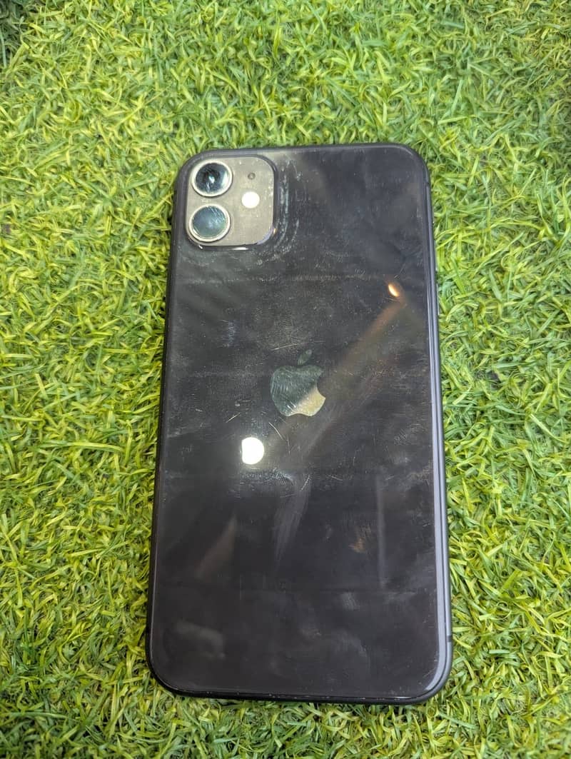 Apple iPhone 11 3