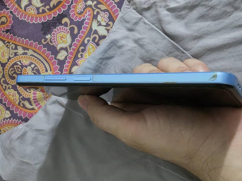 Xiaomi Redmi Note 12 3