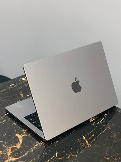 Macbook M1 Pro 14'' (2021)