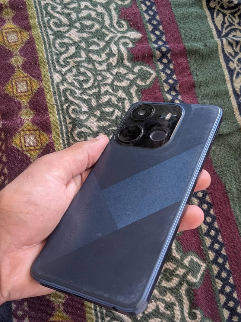 Tecno 9