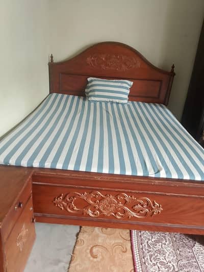 Bed with metress with side table