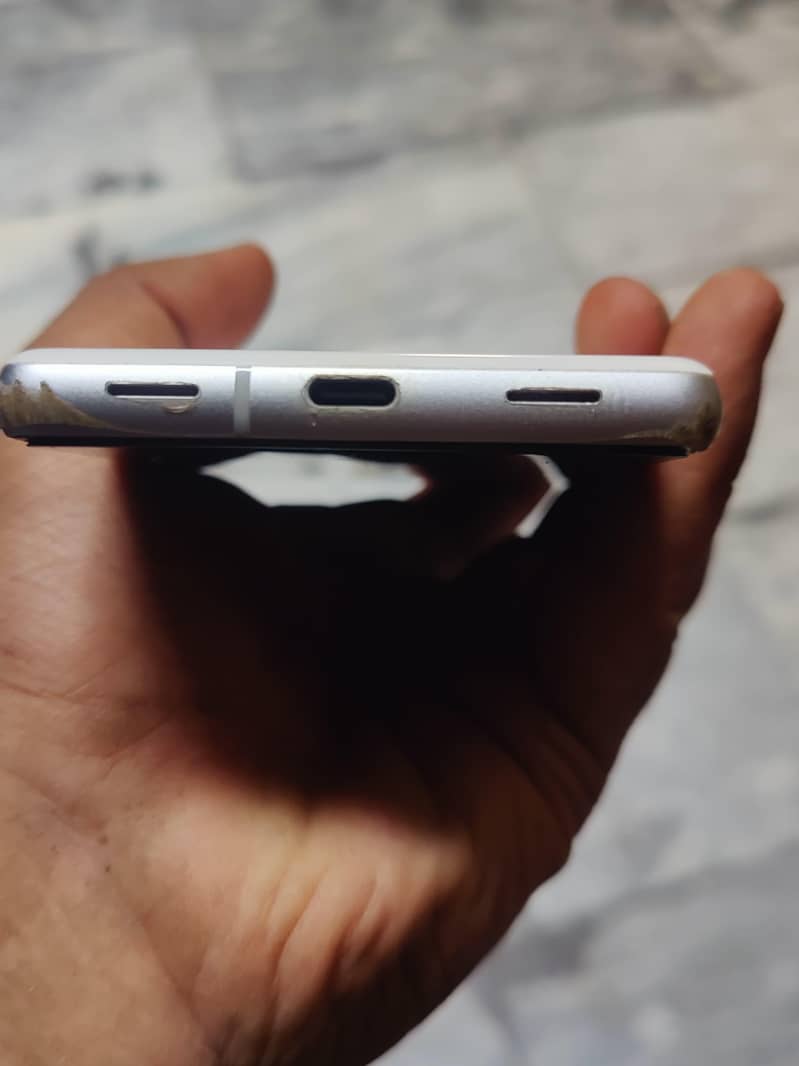 Google Pixel 7a 9