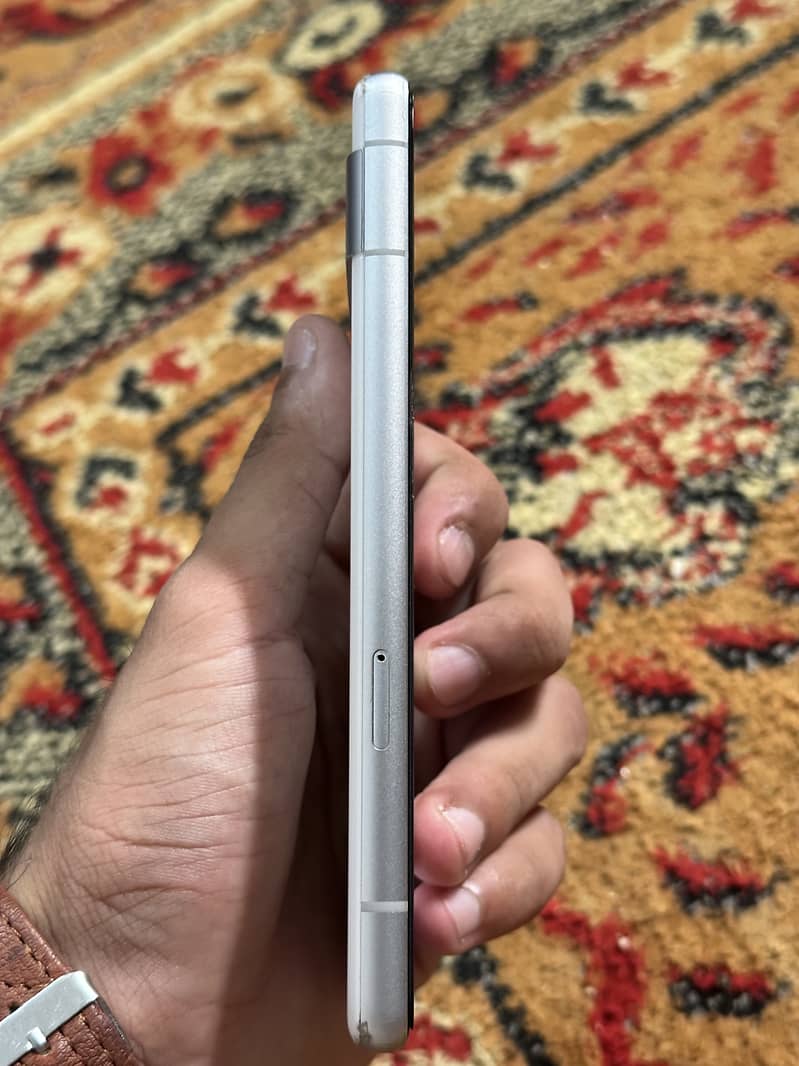 Google Pixel 7a 2