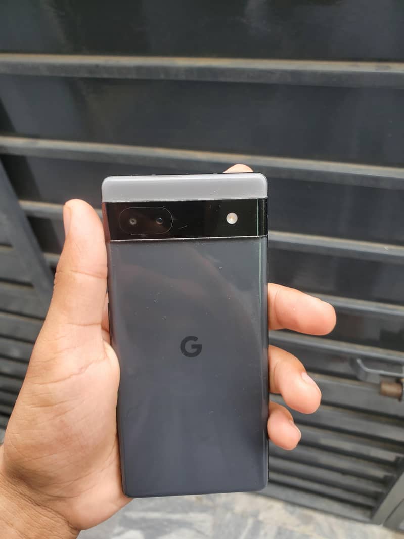 Google Pixel 6a 1