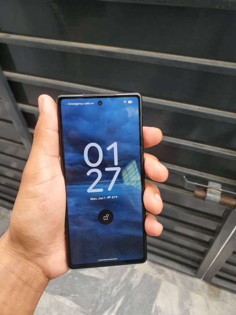 Google Pixel 6a 5