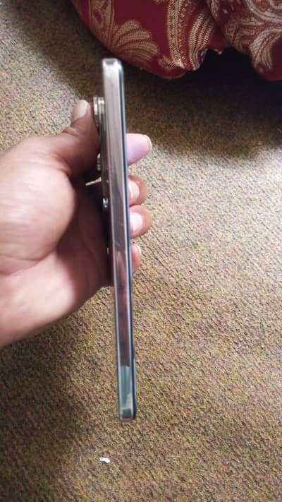 Vivo V50 Lite