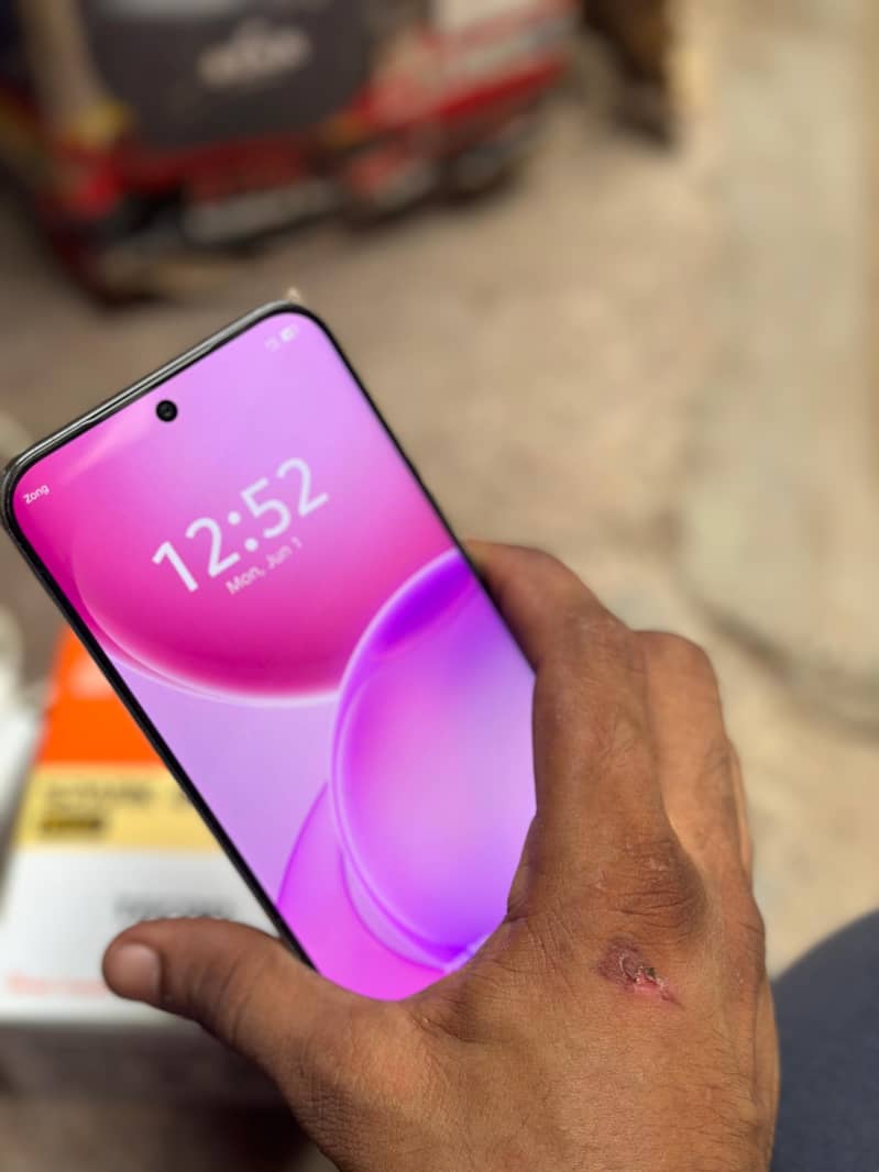 spark 40 pro plus 9