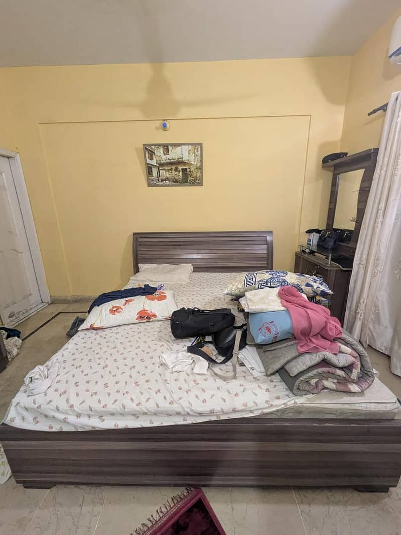 wardrobe +Dressing Table+ Bad set 3