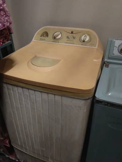 sure trust with copper motor 100% workable use kr rhy hain ghr mein
