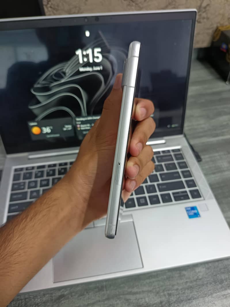 Google Pixel 7 5