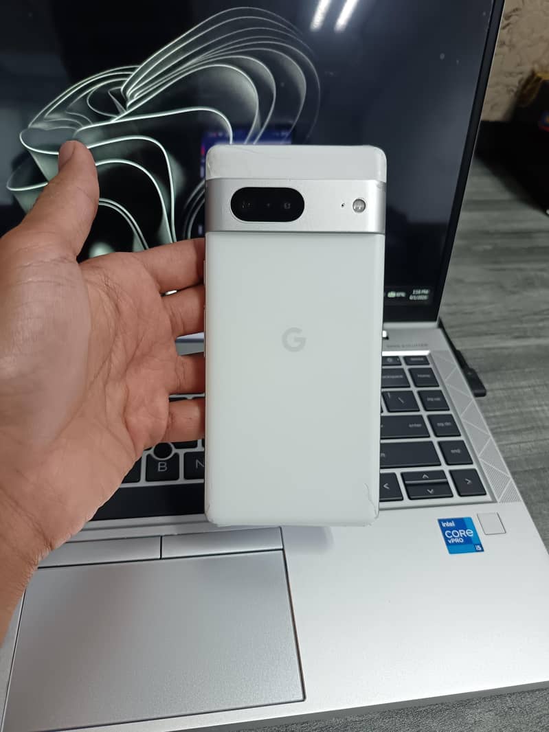 Google Pixel 7 8
