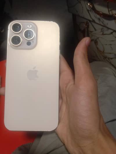 Apple iPhone 16 Pro Max